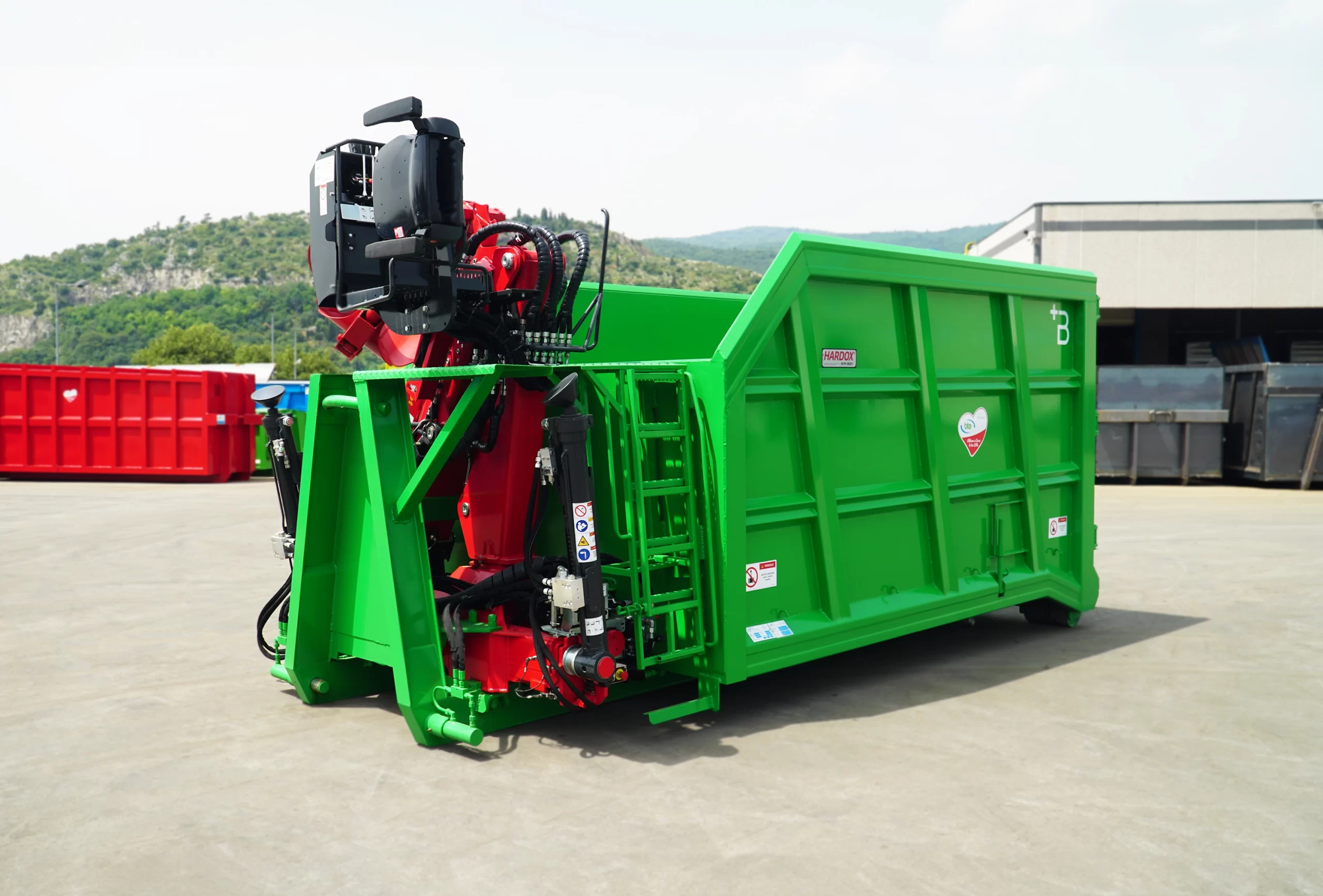 container scarrabile