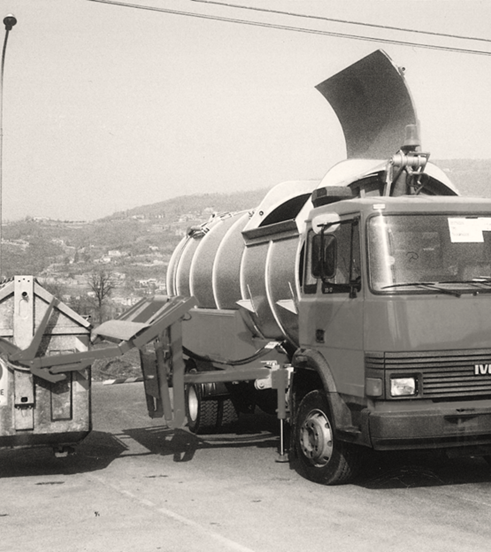 storia laterale omb technology